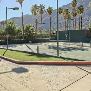 2* Resort Marquis